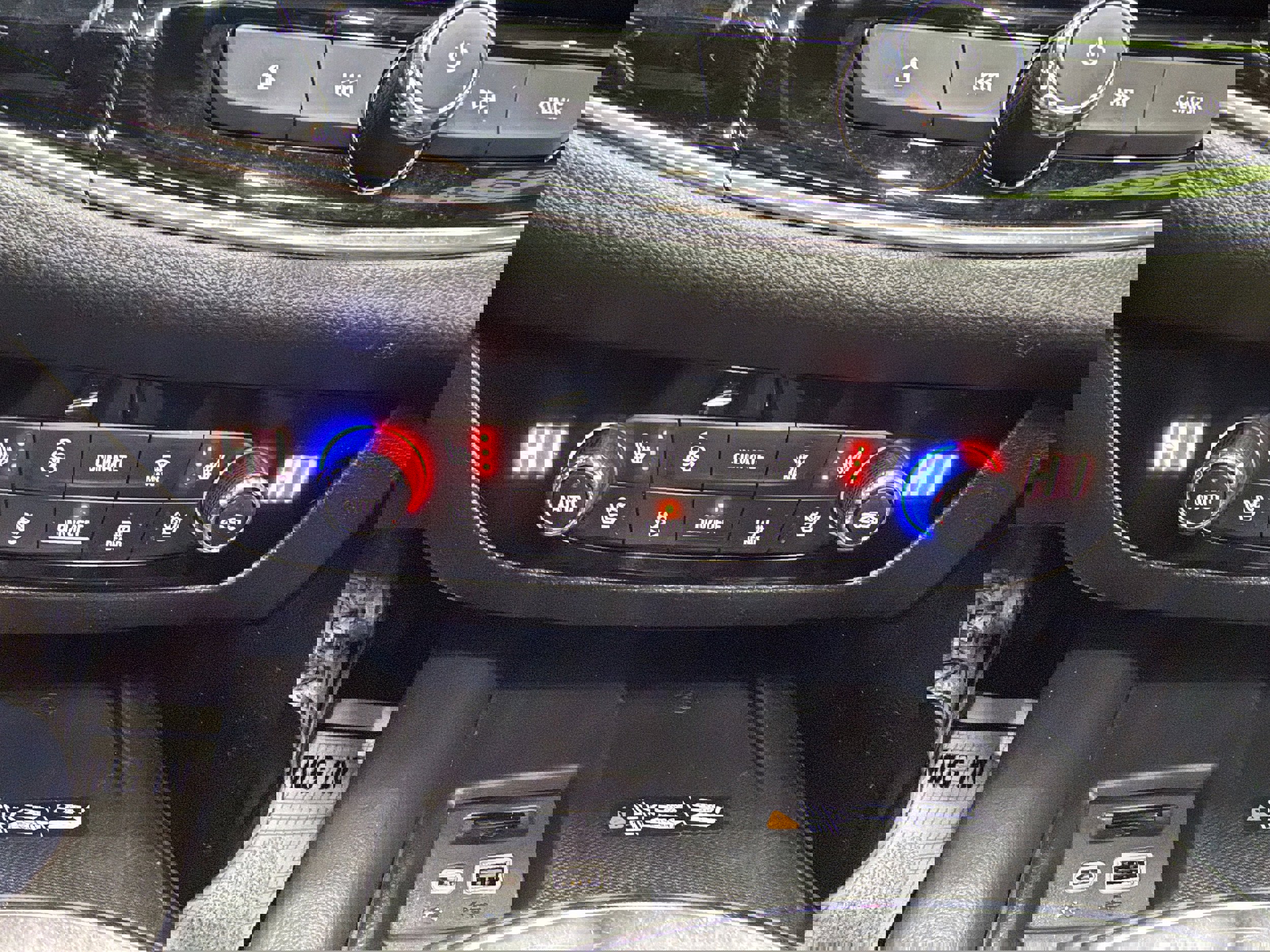 Used 2023 Buick Enclave Avenir w/ Trailering Package, 5000 lbs. AWD/4WD image 22