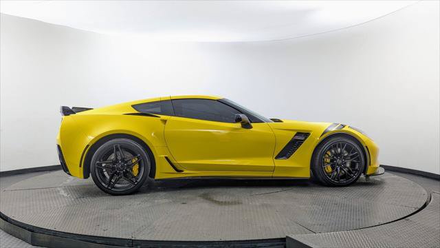 Used 2016 Chevrolet Corvette Z06 w/ 3LZ Preferred Equipment Group RWD image 9