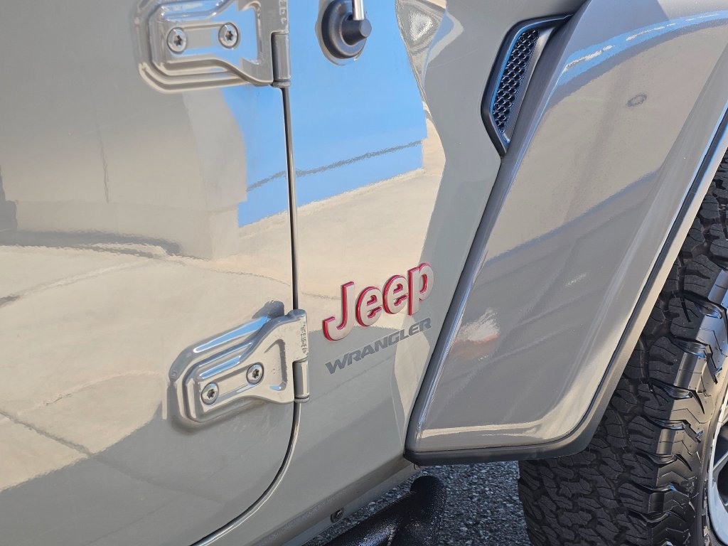 Used 2019 Jeep Wrangler Rubicon w/ LED Lighting Group AWD/4WD image 10