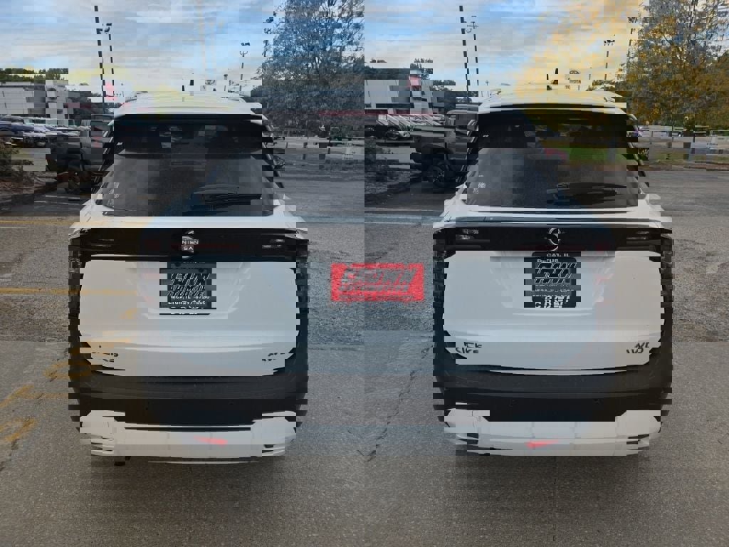 New 2026 Nissan Kicks SV w/ Cold Weather Package image 4