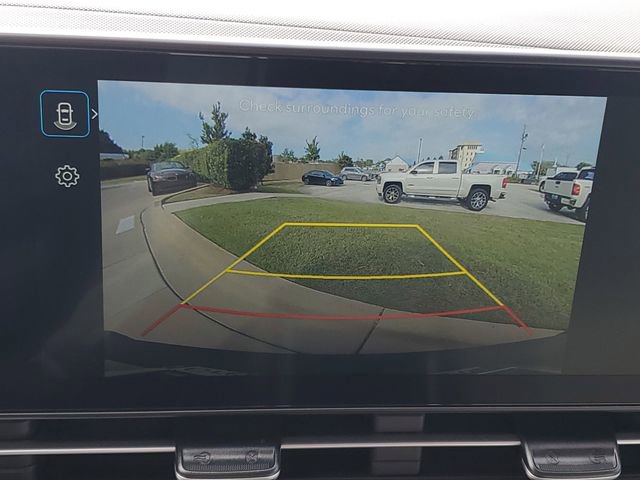 Used 2025 Hyundai Kona SEL image 24