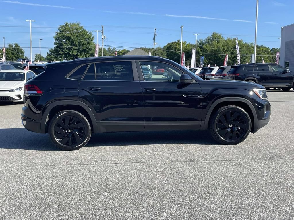 New 2026 Volkswagen Atlas Cross Sport SE AWD/4WD image 8