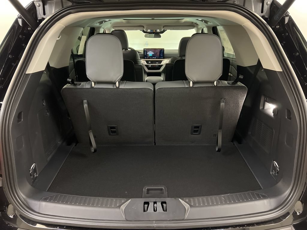 New 2026 Ford Explorer Active w/ Active Comfort Package AWD/4WD image 34