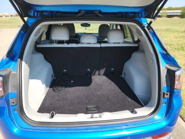 Used 2019 Jeep Compass Latitude w/ Safety & Security Group FWD image 9