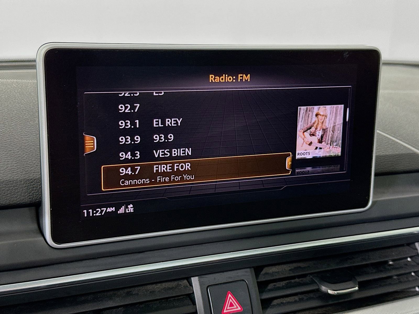 Used 2017 Audi A4 2.0T Premium image 17