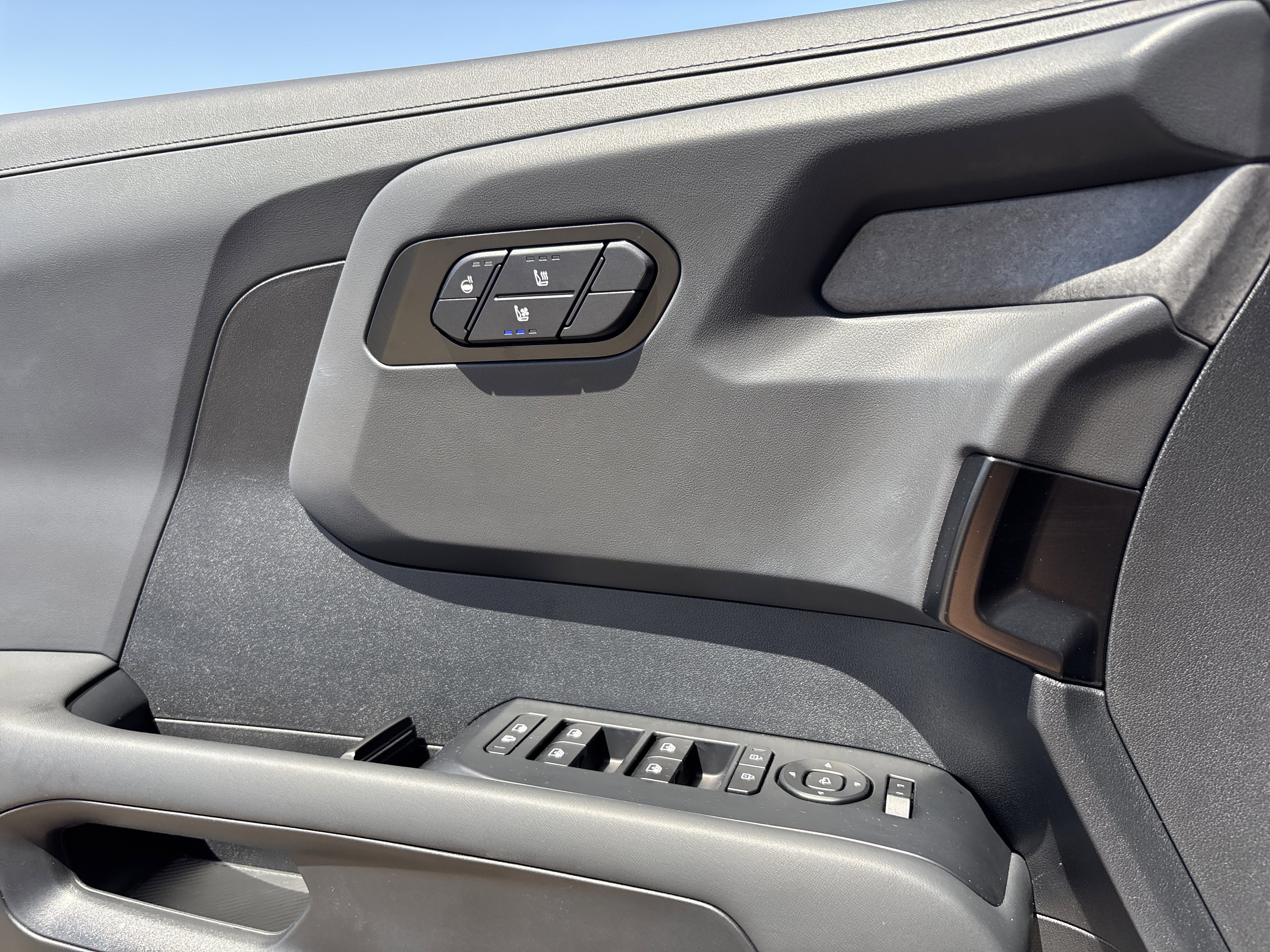 Used 2027 Kia Telluride EX X-Line AWD/4WD image 21