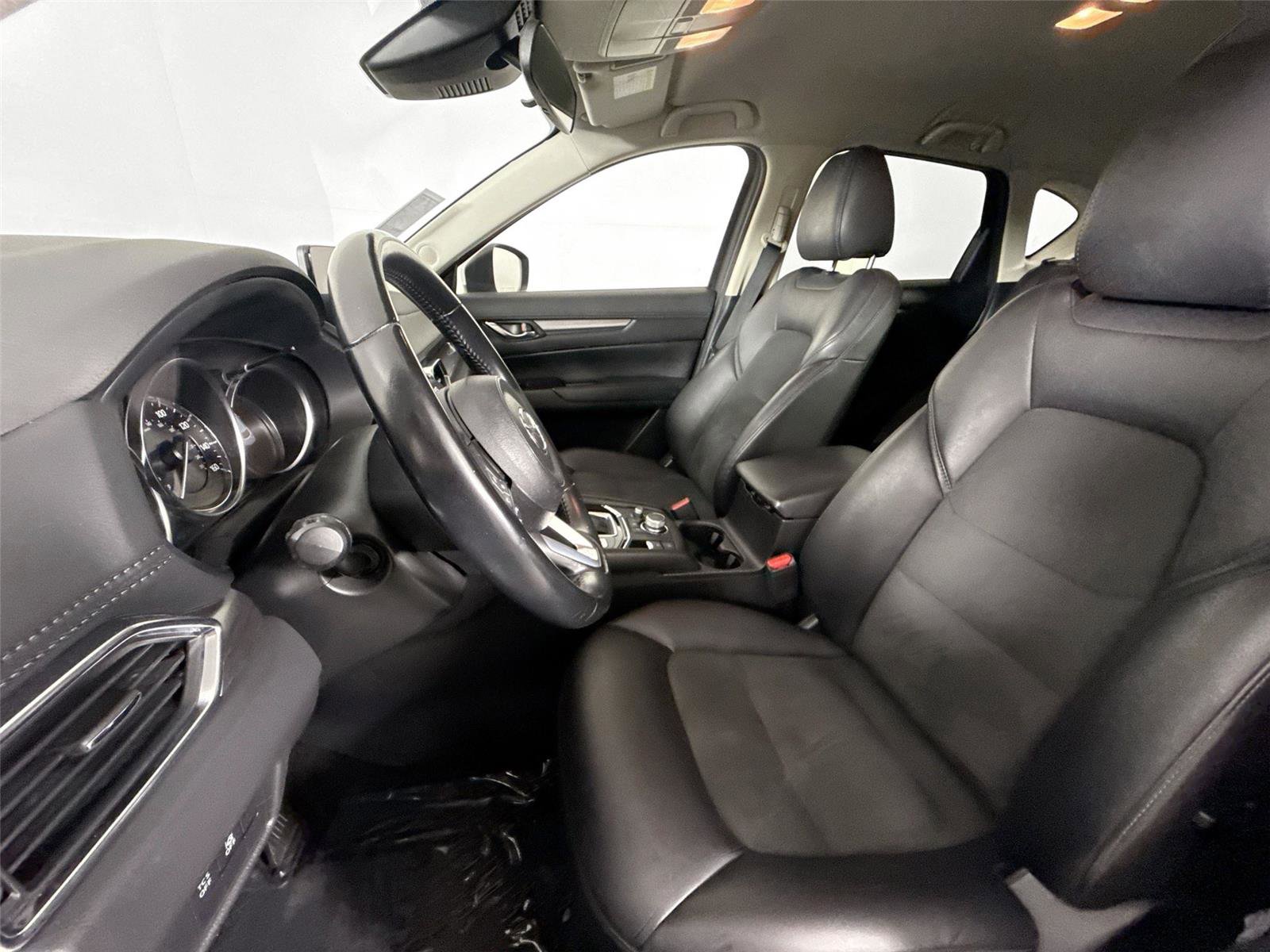 Used 2021 MAZDA CX-5 Touring image 15