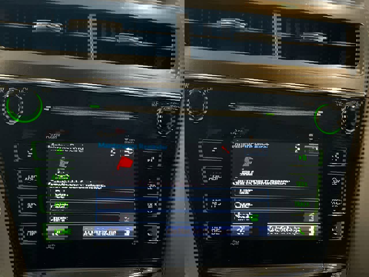 Used 2017 Toyota Prius V Four image 16