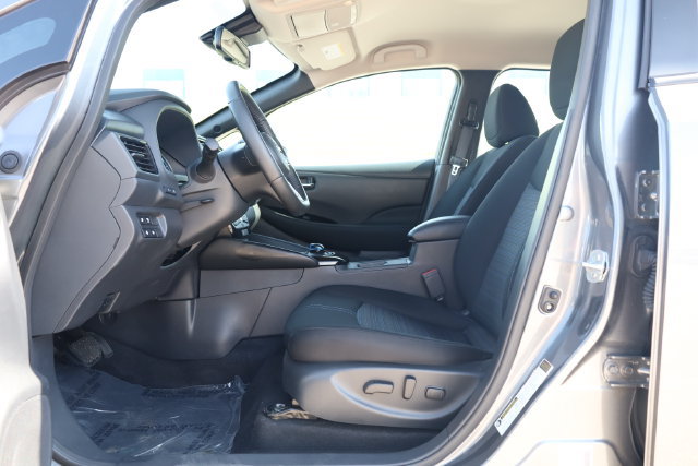 Used 2025 Nissan Leaf SV Plus FWD image 13