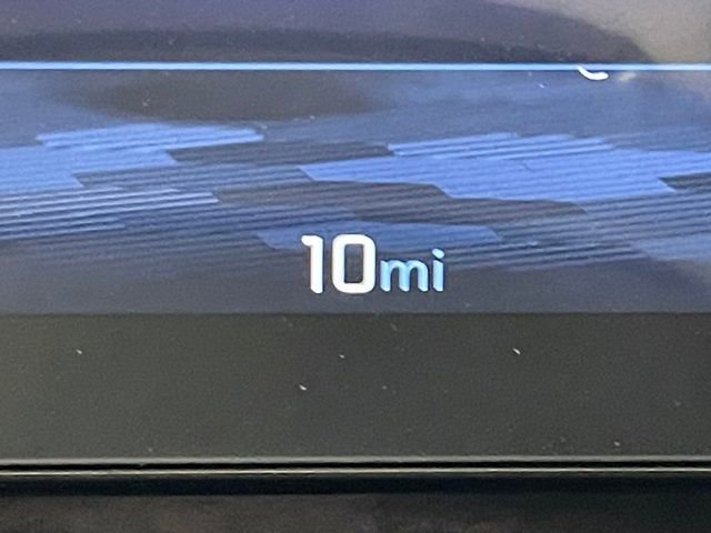 New 2026 Chevrolet Equinox LT w/ Convenience Package II image 2