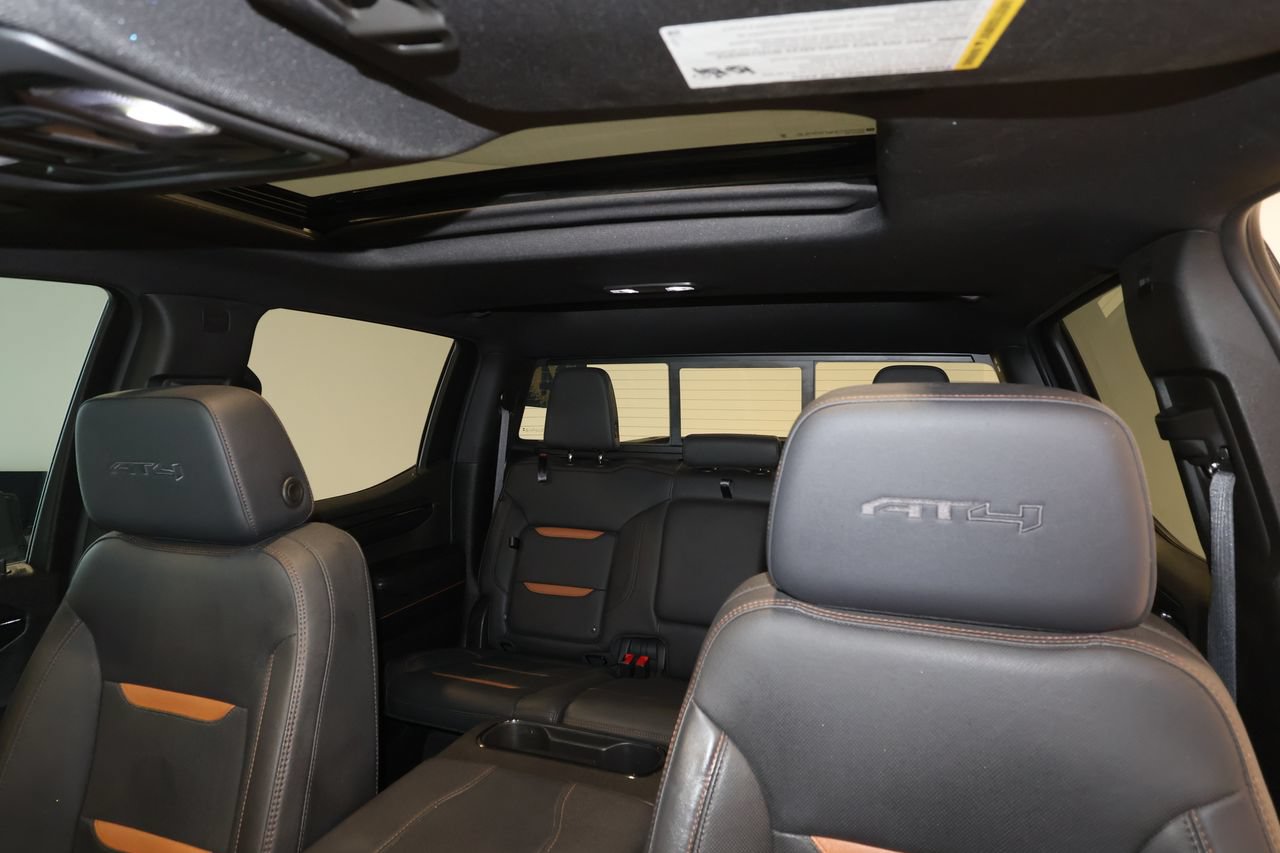 Used 2024 GMC Sierra 1500 AT4 w/ Technology Package AWD/4WD image 21