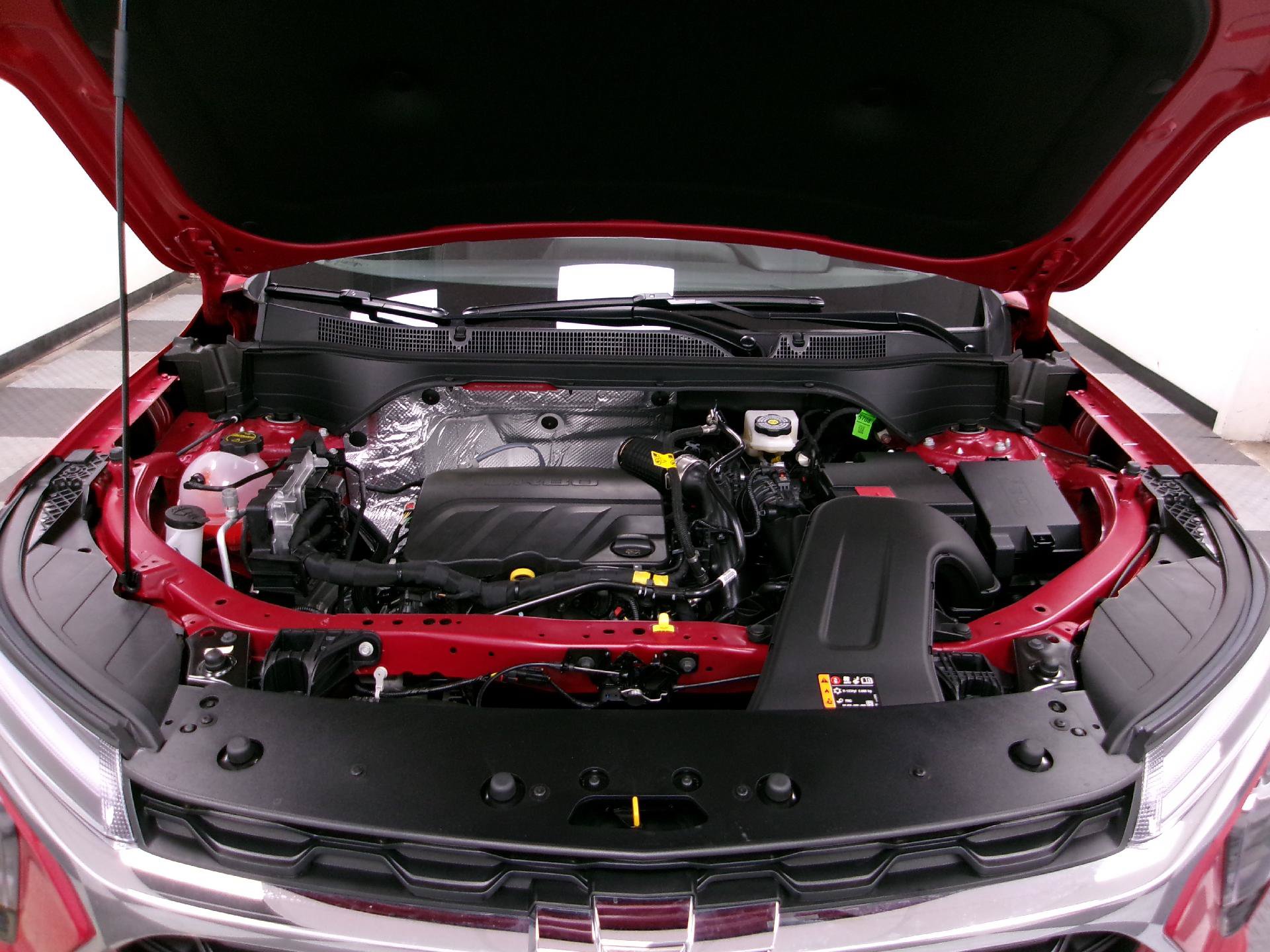 New 2026 Chevrolet Trax LT w/ Driver Confidence Package FWD image 17
