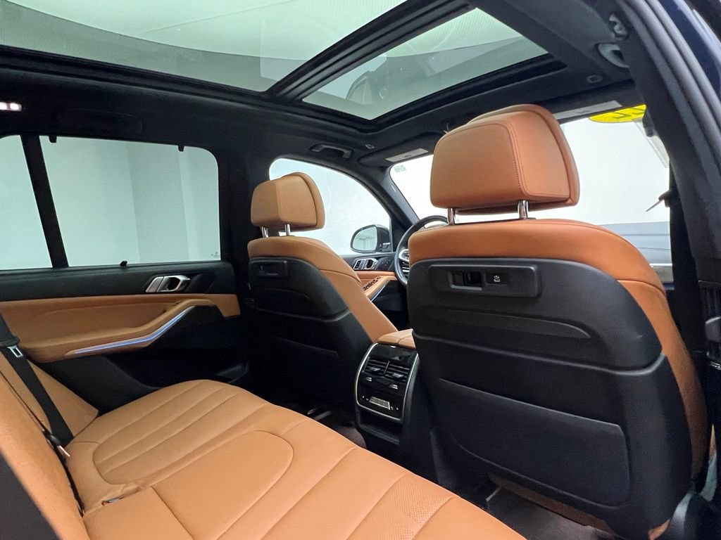 Certified 2022 BMW X5 xDrive45e w/ M Sport Package AWD/4WD image 8