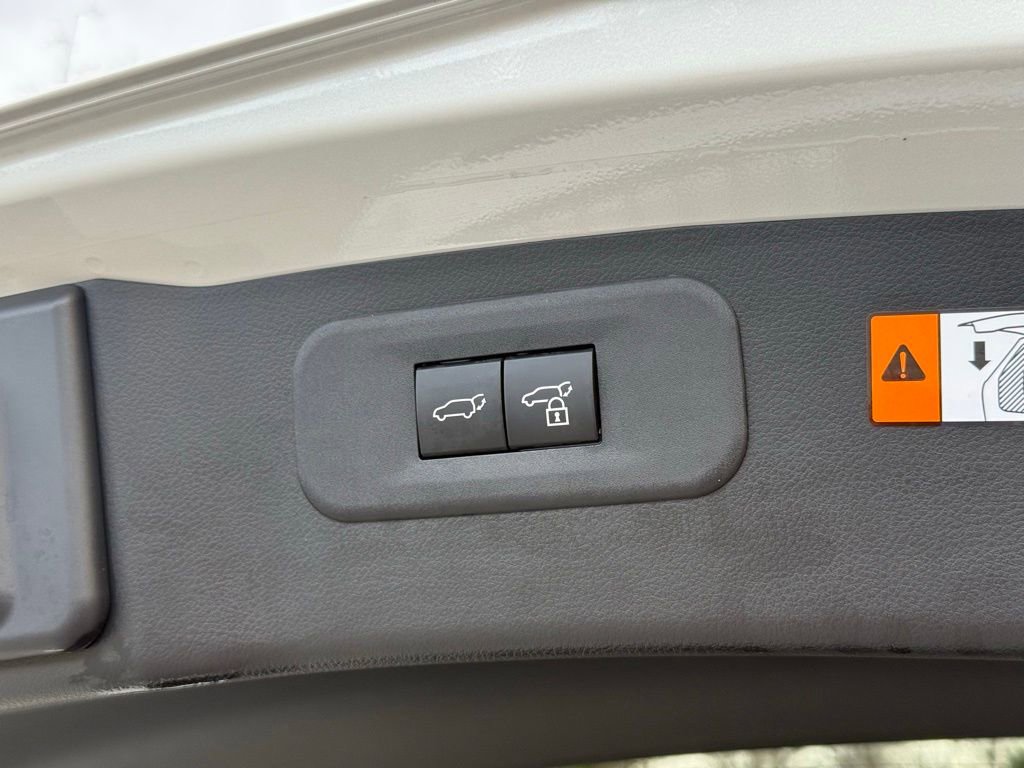 Certified 2025 Lexus NX 450h+ AWD w/ Luxury Package image 17