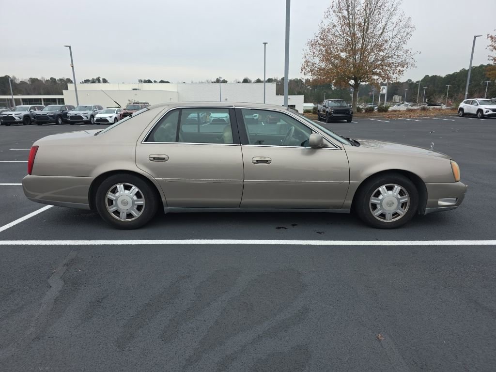 Used 2004 Cadillac De Ville image 9
