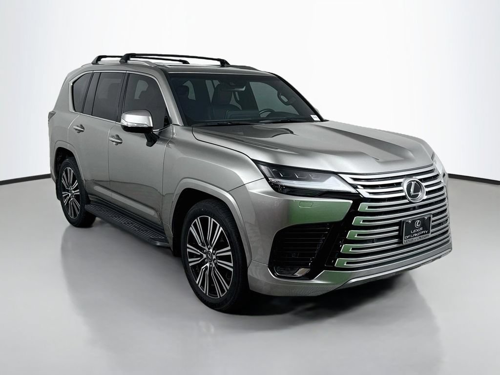 Certified 2024 Lexus LX 600 4WD w/ Luxury Package image 3