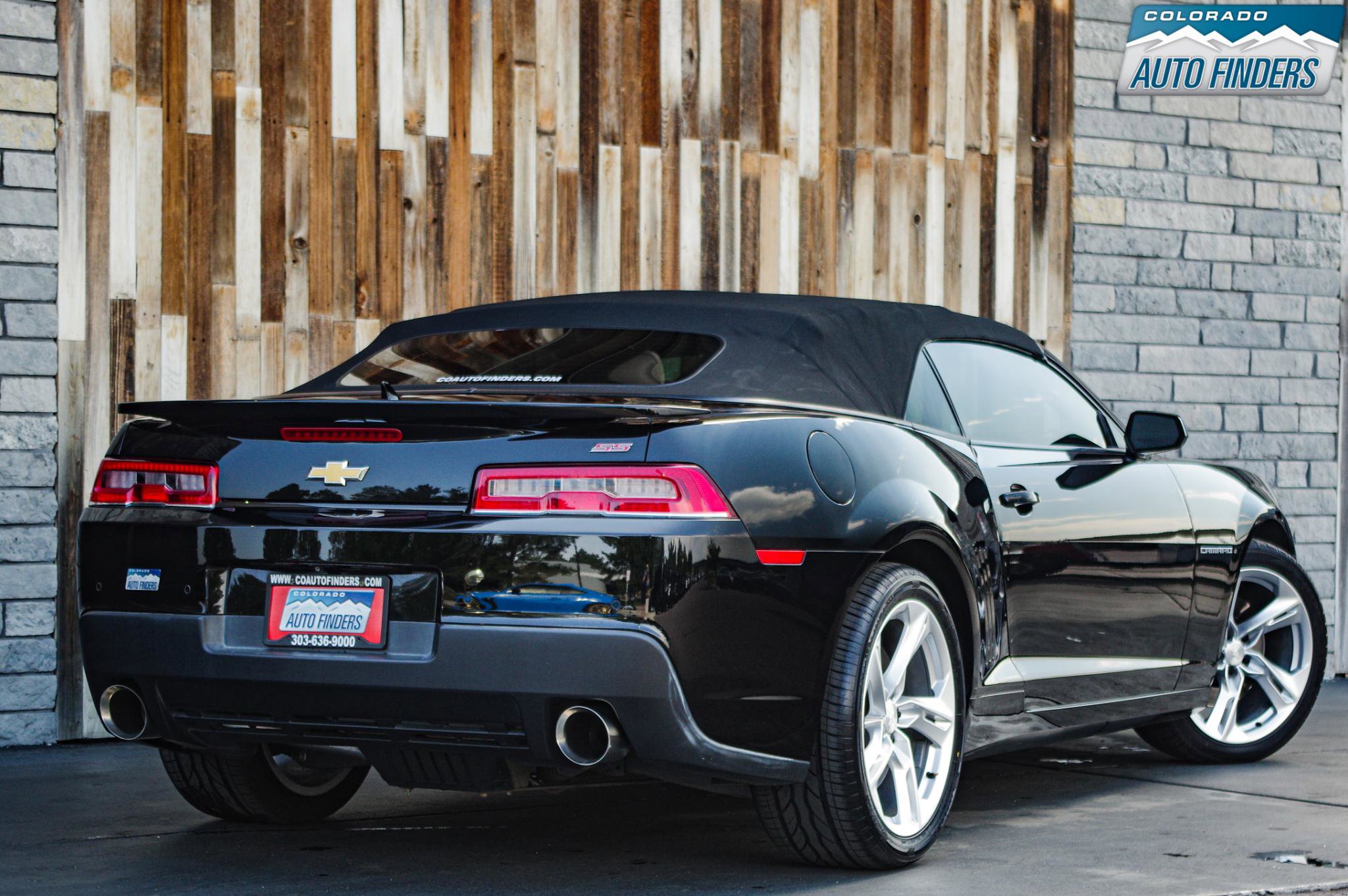 Used 2014 Chevrolet Camaro SS w/ RS Package RWD image 11