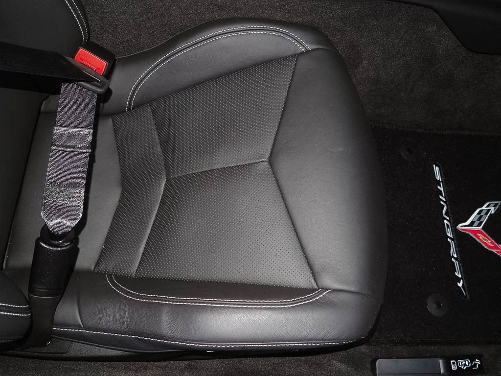 Certified 2023 Chevrolet Corvette Stingray Preferred Cpe w/ Engine Appearance Package image 20