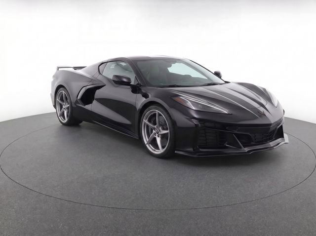 Used 2024 Chevrolet Corvette E-Ray AWD/4WD image 2