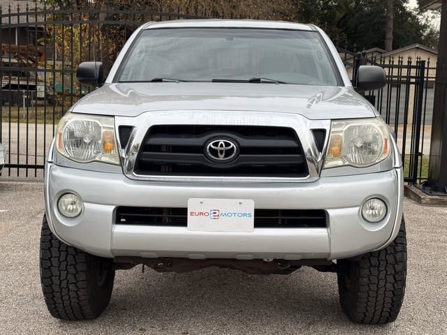 Used 2005 Toyota Tacoma 4x4 Double Cab image 2