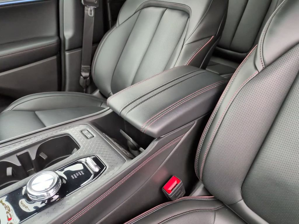 Used 2024 Jeep Wagoneer Launch Edition image 29