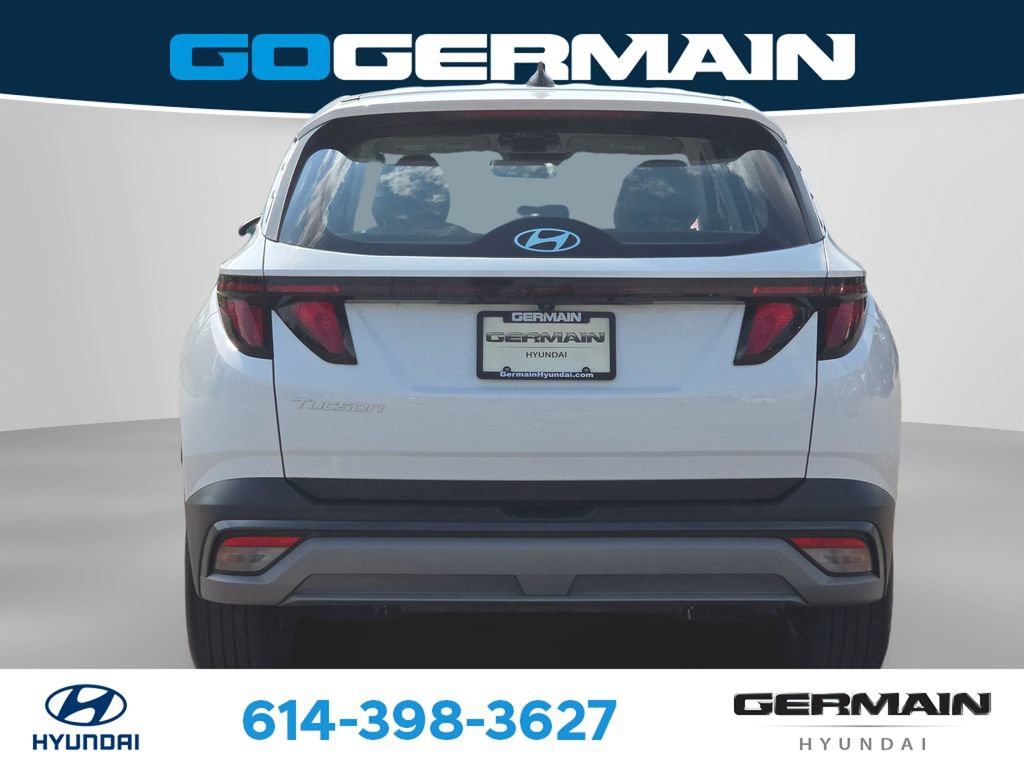 Certified 2025 Hyundai Tucson SE FWD image 9
