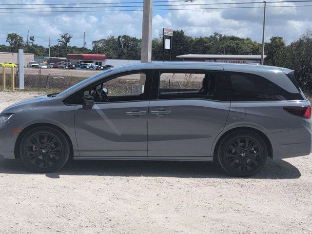 Used 2025 Honda Odyssey Sport-L image 10