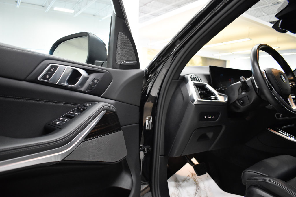 Used 2026 BMW X5 xDrive40i AWD/4WD image 15