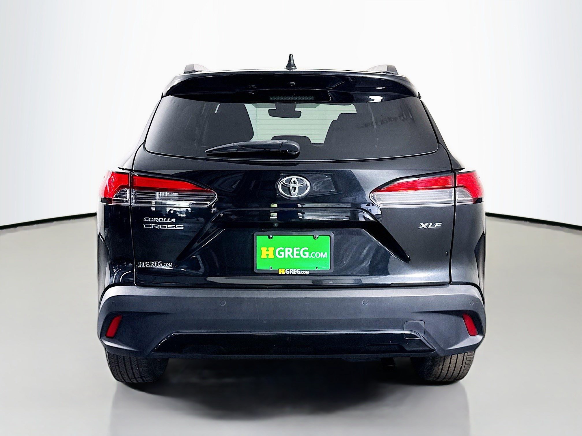 Used 2022 Toyota Corolla Cross XLE FWD image 8