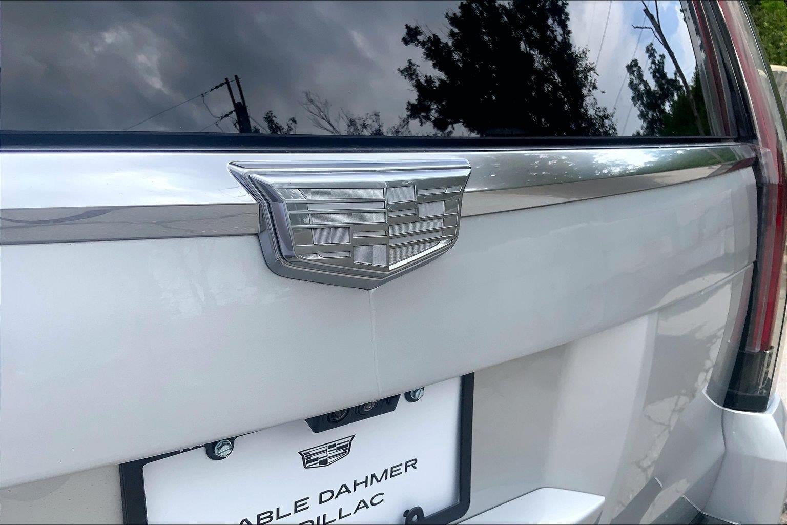 Used 2019 Cadillac Escalade Premium Luxury AWD/4WD image 32