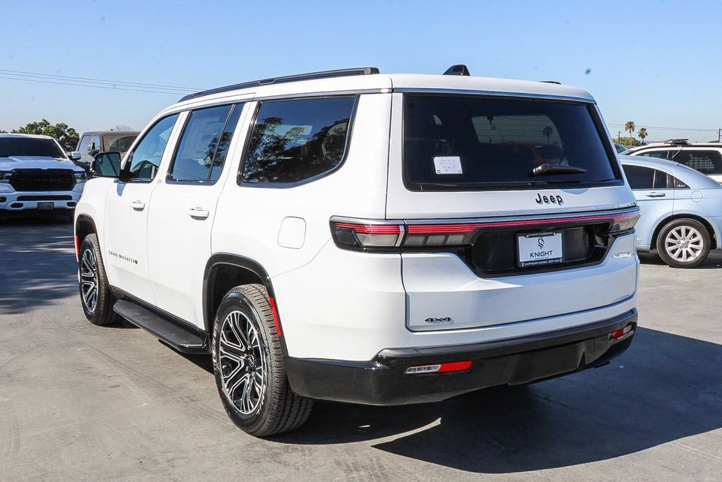 New 2026 Jeep Grand Wagoneer 4WD w/ HD Trailer Tow Package image 7
