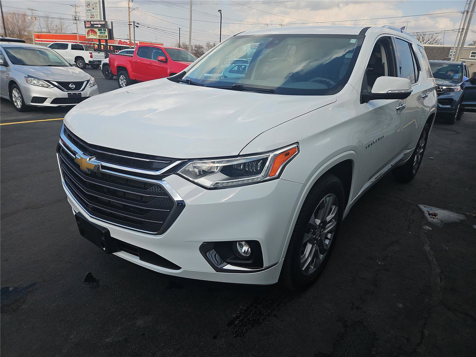 Used 2021 Chevrolet Traverse Premier image 6