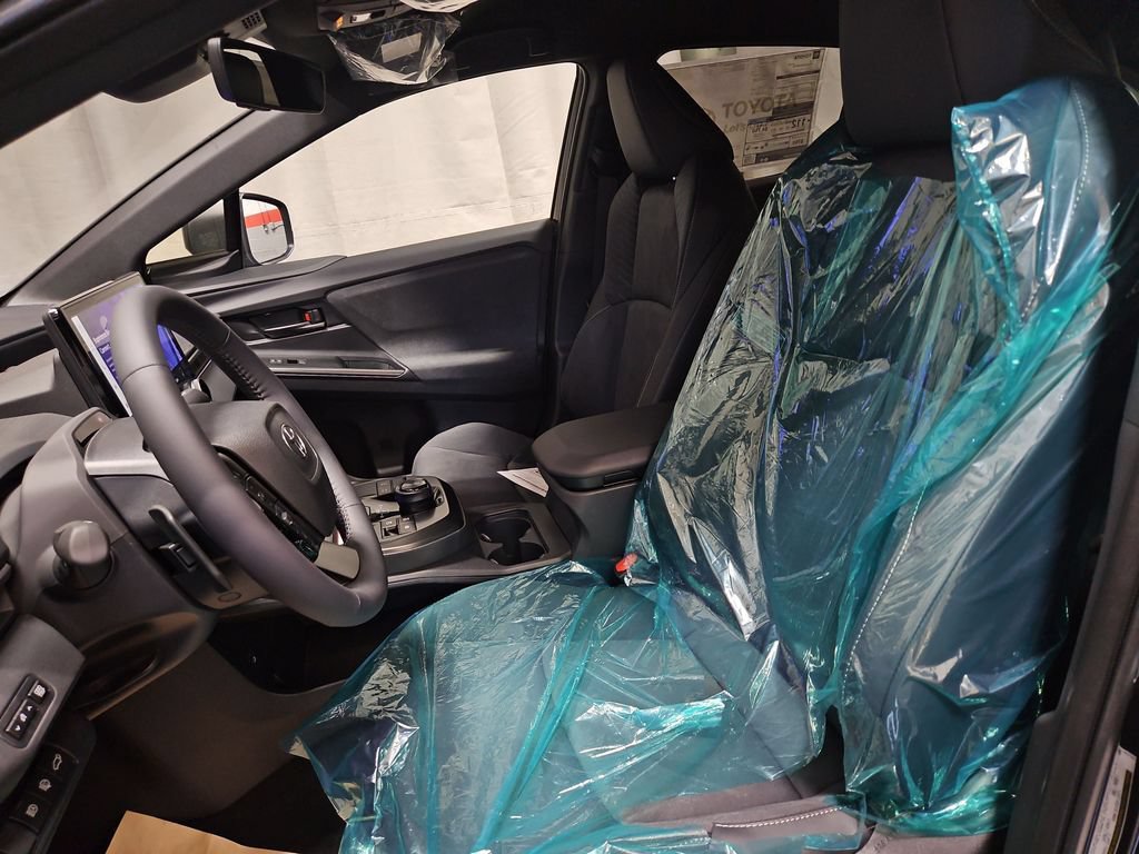 New 2026 Toyota C-HR AWD/4WD image 26
