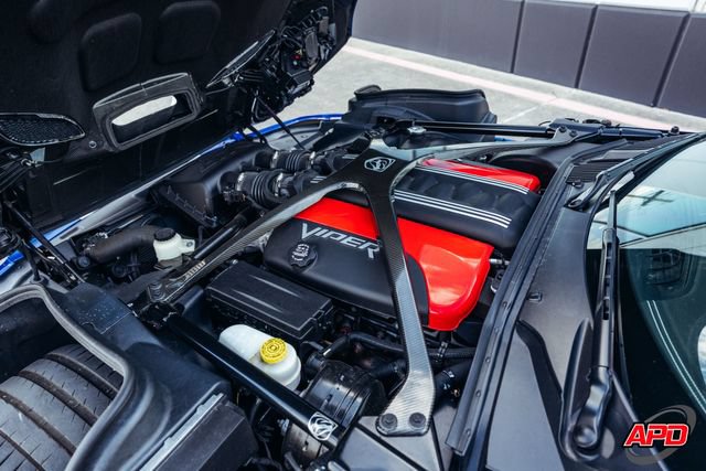 Used 2013 SRT Viper GTS w/ GTS Laguna Interior Pkg RWD image 70