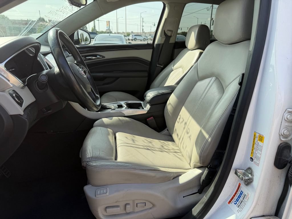 Used 2016 Cadillac SRX Luxury FWD image 7