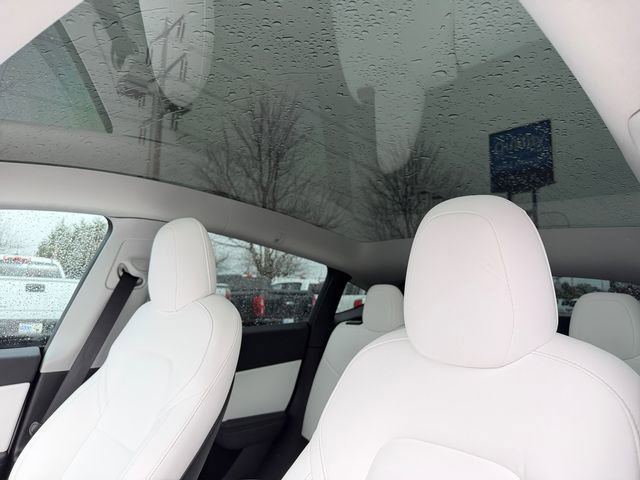 Used 2021 Tesla Model Y Performance image 24