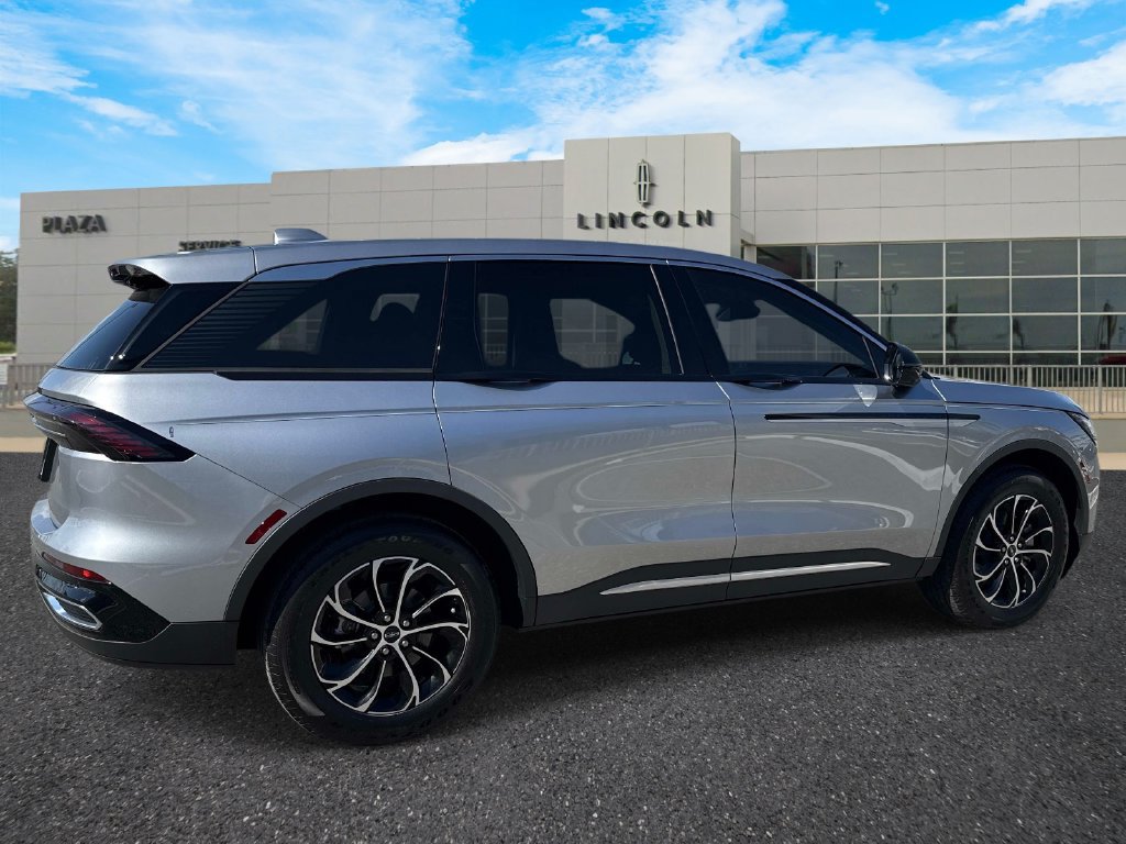 New 2026 Lincoln Nautilus Premier AWD/4WD image 3