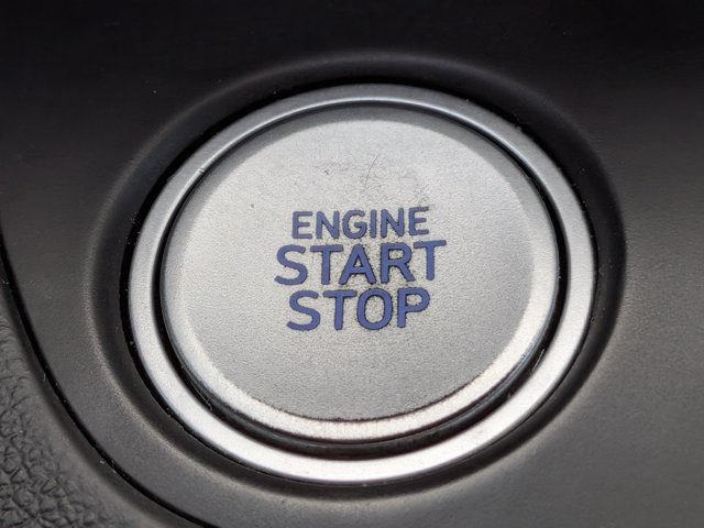 Used 2024 Hyundai Elantra SEL FWD image 29