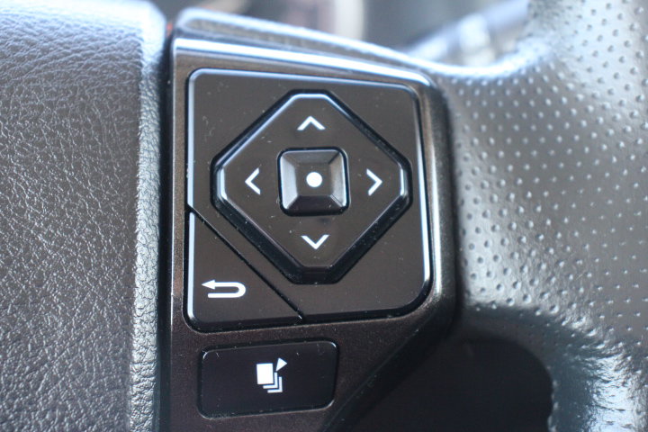 Used 2024 Toyota 4Runner TRD Off-Road Premium w/ Moonroof Package AWD/4WD image 28