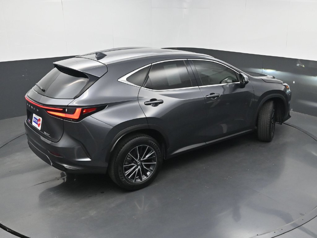 Used 2024 Lexus NX 250 FWD w/ Towing Package (2000 Lbs) image 34