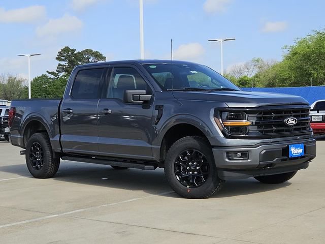 New 2026 Ford F150 XLT w/ XLT Black Appearance Package image 2