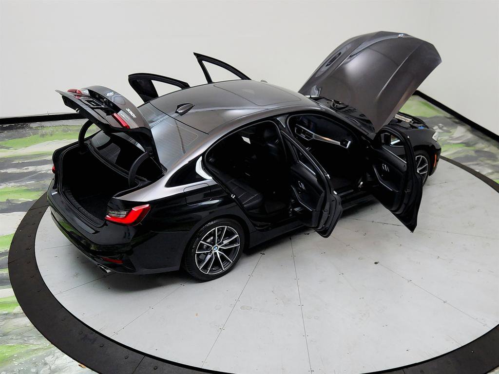 Used 2019 BMW 330i Sedan w/ Driving Assistance Package RWD image 38