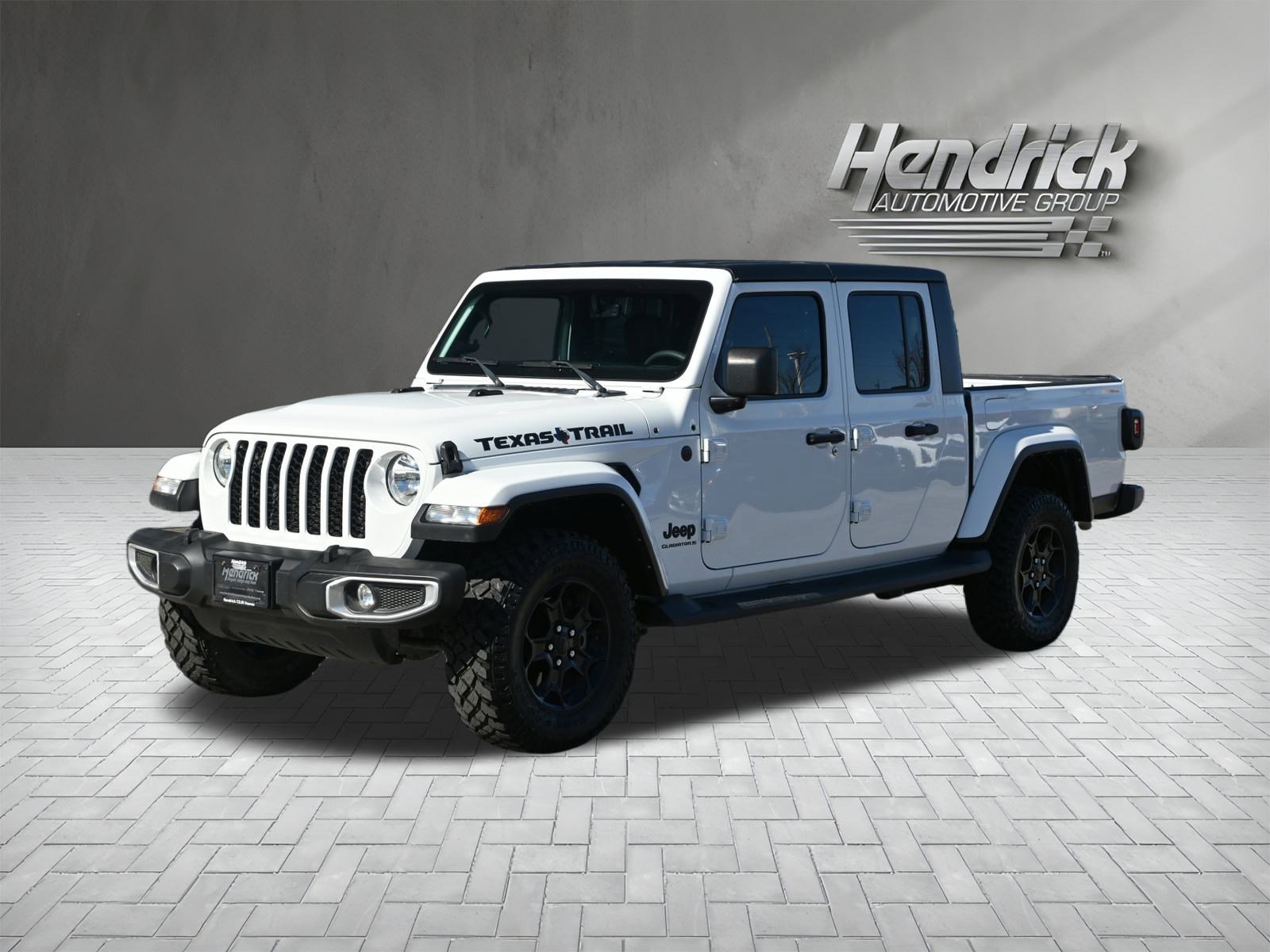 Used 2023 Jeep Gladiator Sport image 8