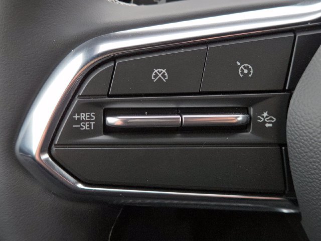New 2026 Chevrolet Equinox EV LT w/ LPO, Blackout Package FWD image 12