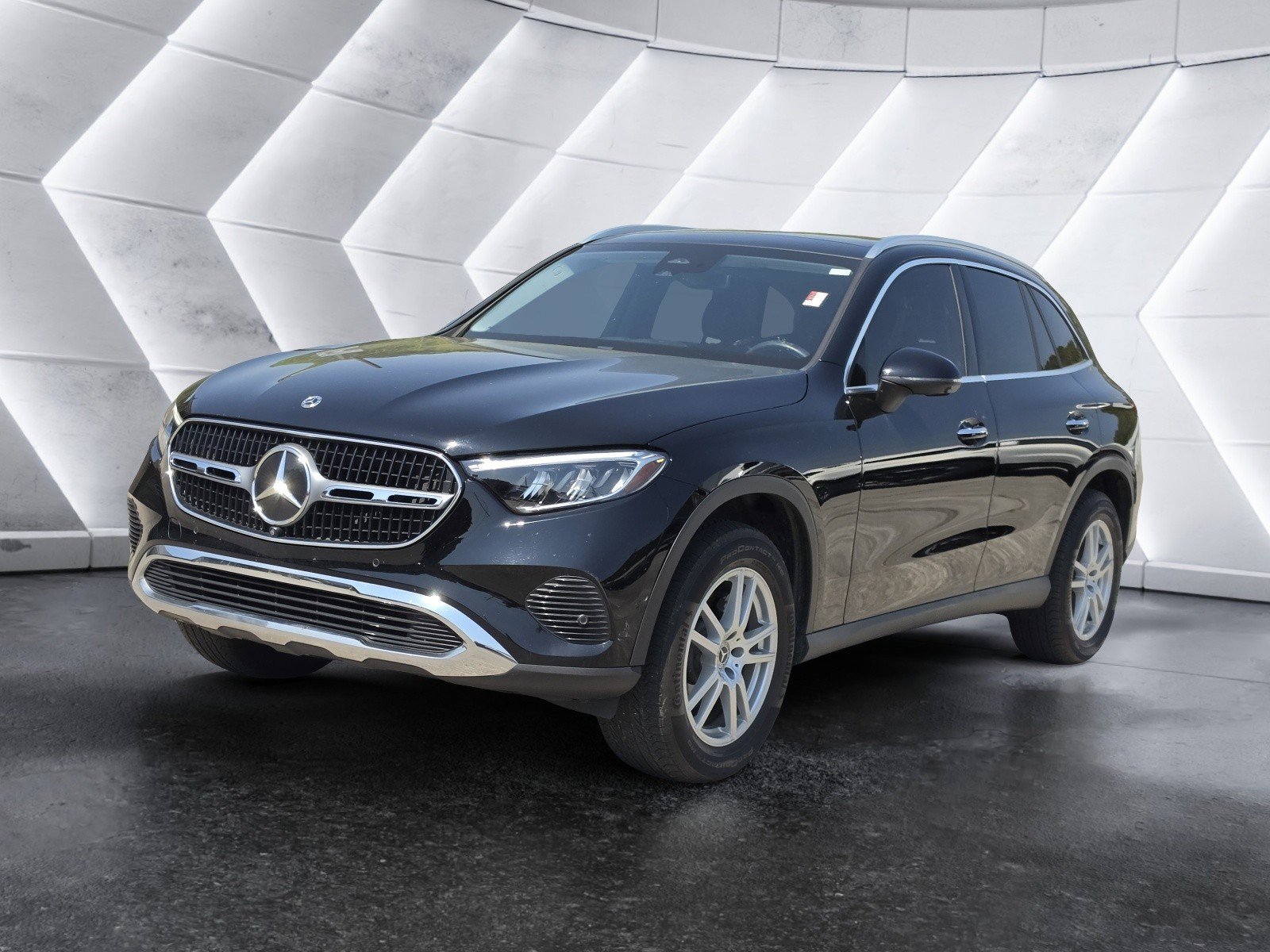Used 2023 Mercedes-Benz GLC 300 4MATIC image 6