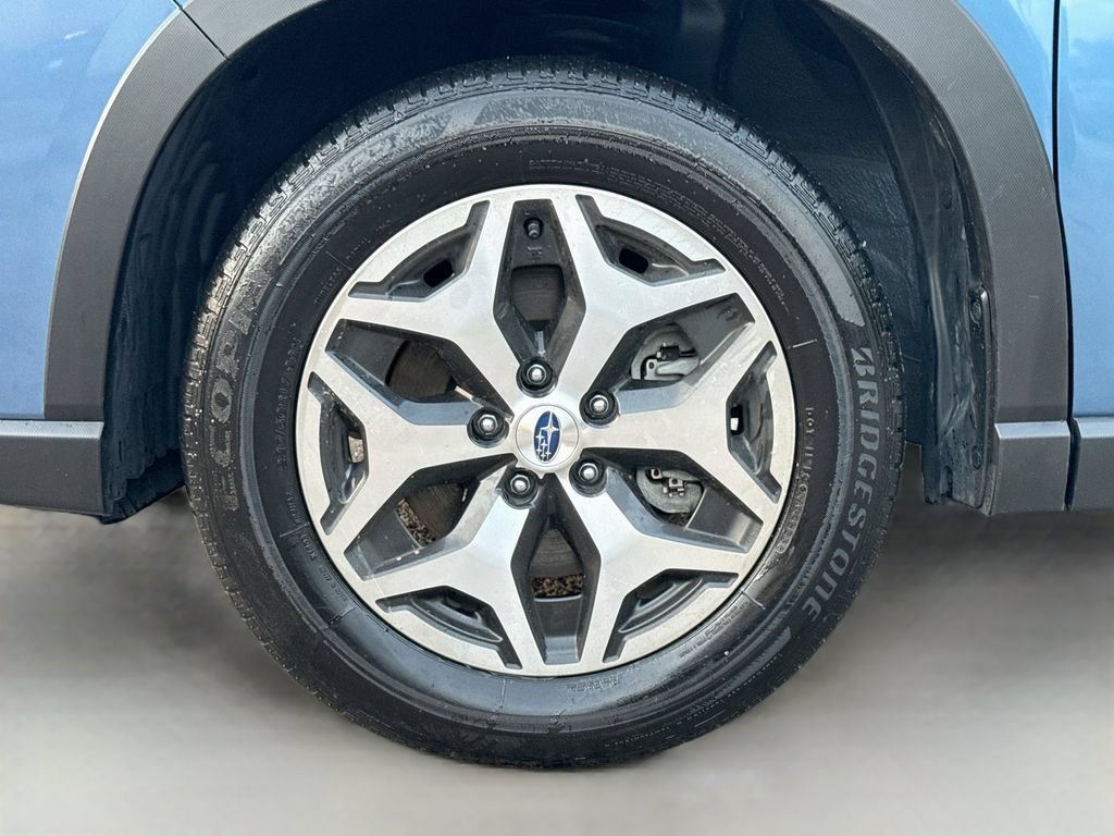 Used 2024 Subaru Forester Premium AWD/4WD image 32