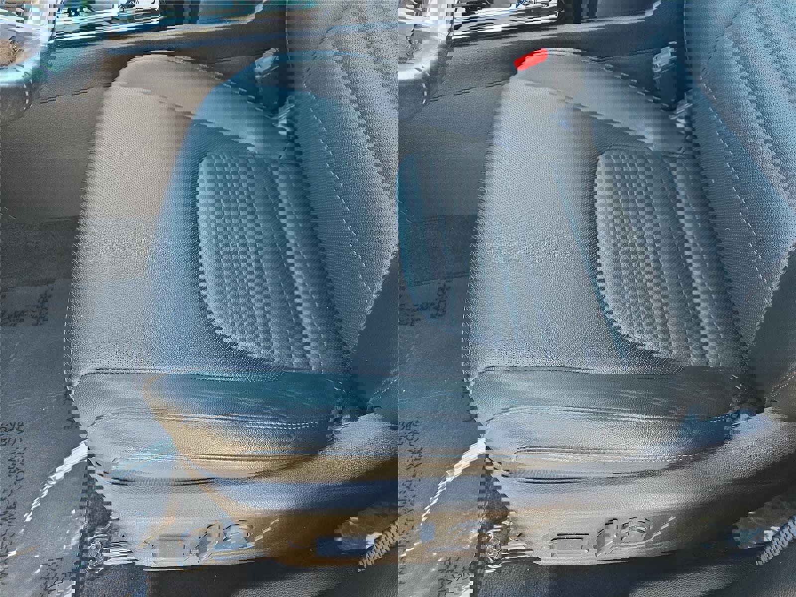 Used 2023 Kia Sportage SX image 18