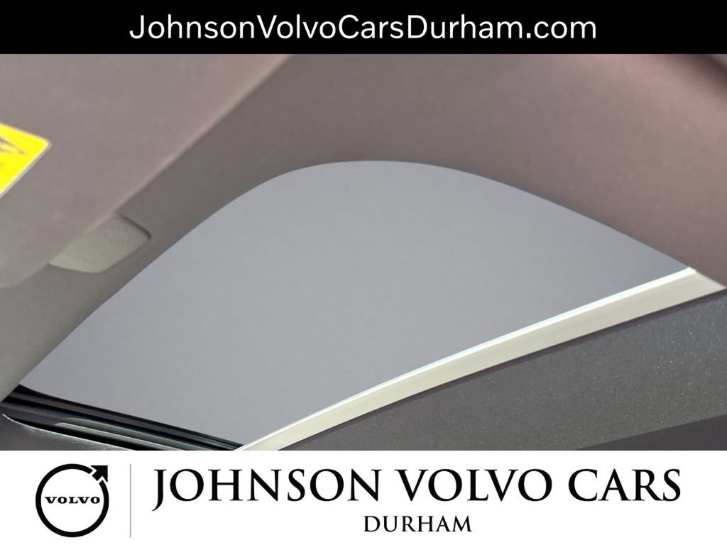 New 2026 Volvo XC90 B5 Plus w/ Protection Package Premier AWD/4WD image 15