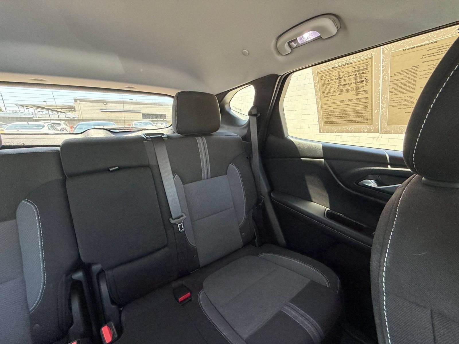 Used 2025 Chevrolet Blazer LT FWD image 38