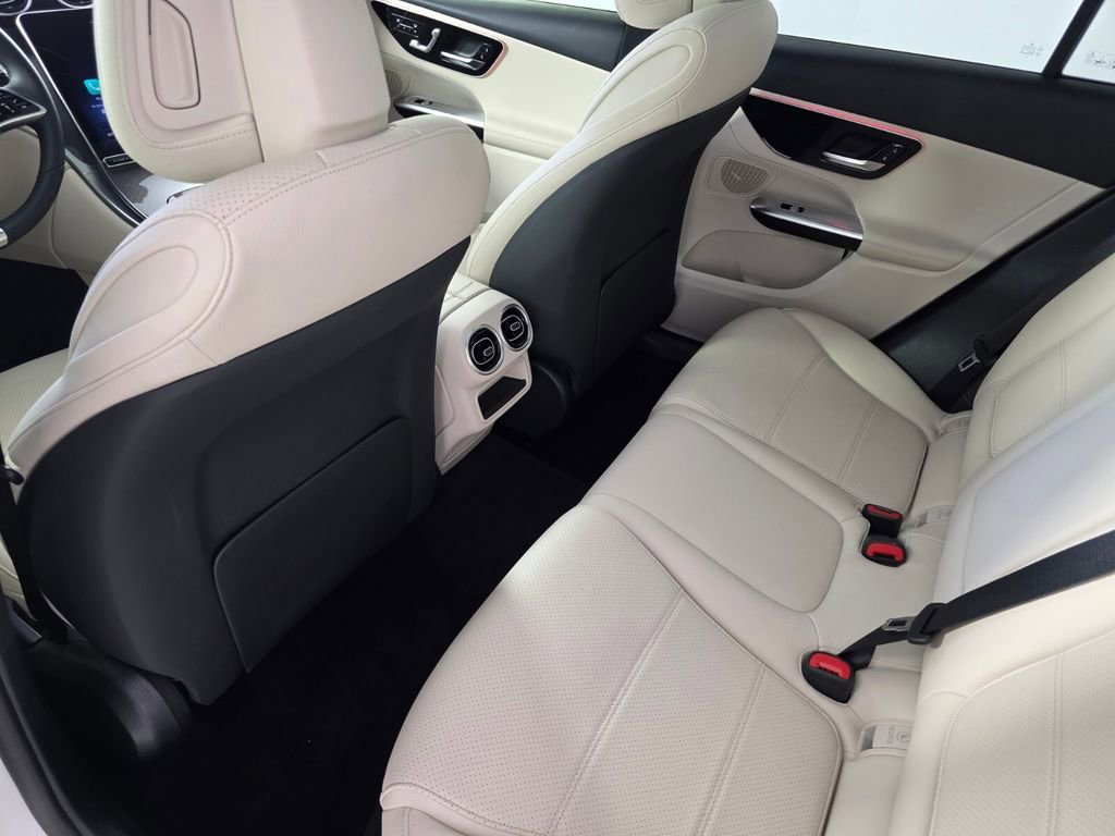 Certified 2025 Mercedes-Benz GLC 300 image 15